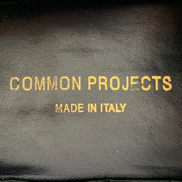 COMMON PROJECTS Size 9 Black Leather Low Top Shiny Sole Sneakers - Picture 7 of 8